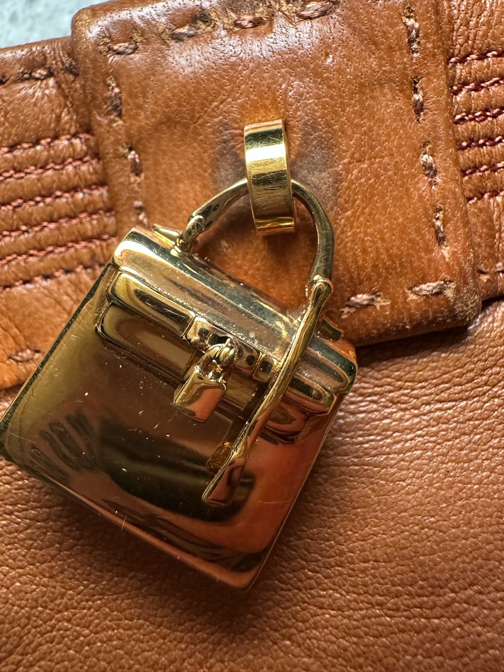Hermès Kelly Cadenas Leather Gloves Padlock Gold Hardware Tan Brown - Picture 4 of 10
